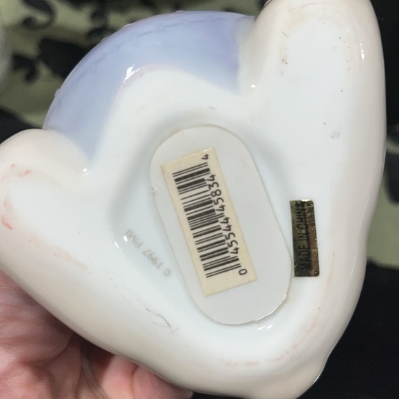 Precious moments small piggy bank April bear - Picture 2 of 4